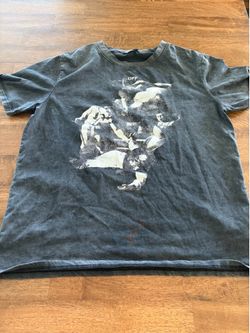 Off white t shirt