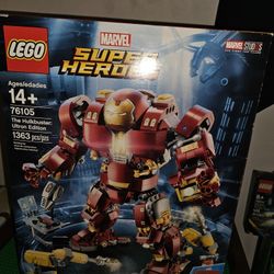 Legos Hulk Buster 