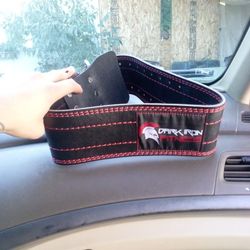 Dark Iron Fitness Weightlifting Belt 42'