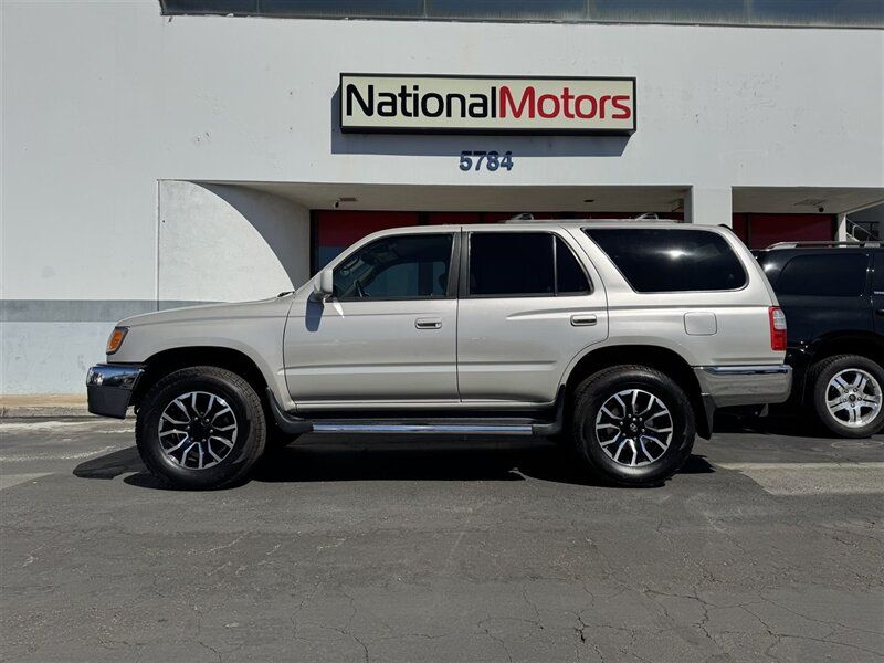 2000 Toyota 4Runner SR5