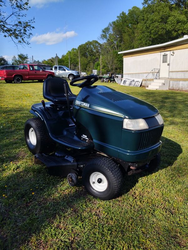 Craftsman riding mower! 18.5 VTWIN Kohler Command eng, 46"cutt, auto