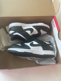 Nike shoes for kids (brand new) 1y