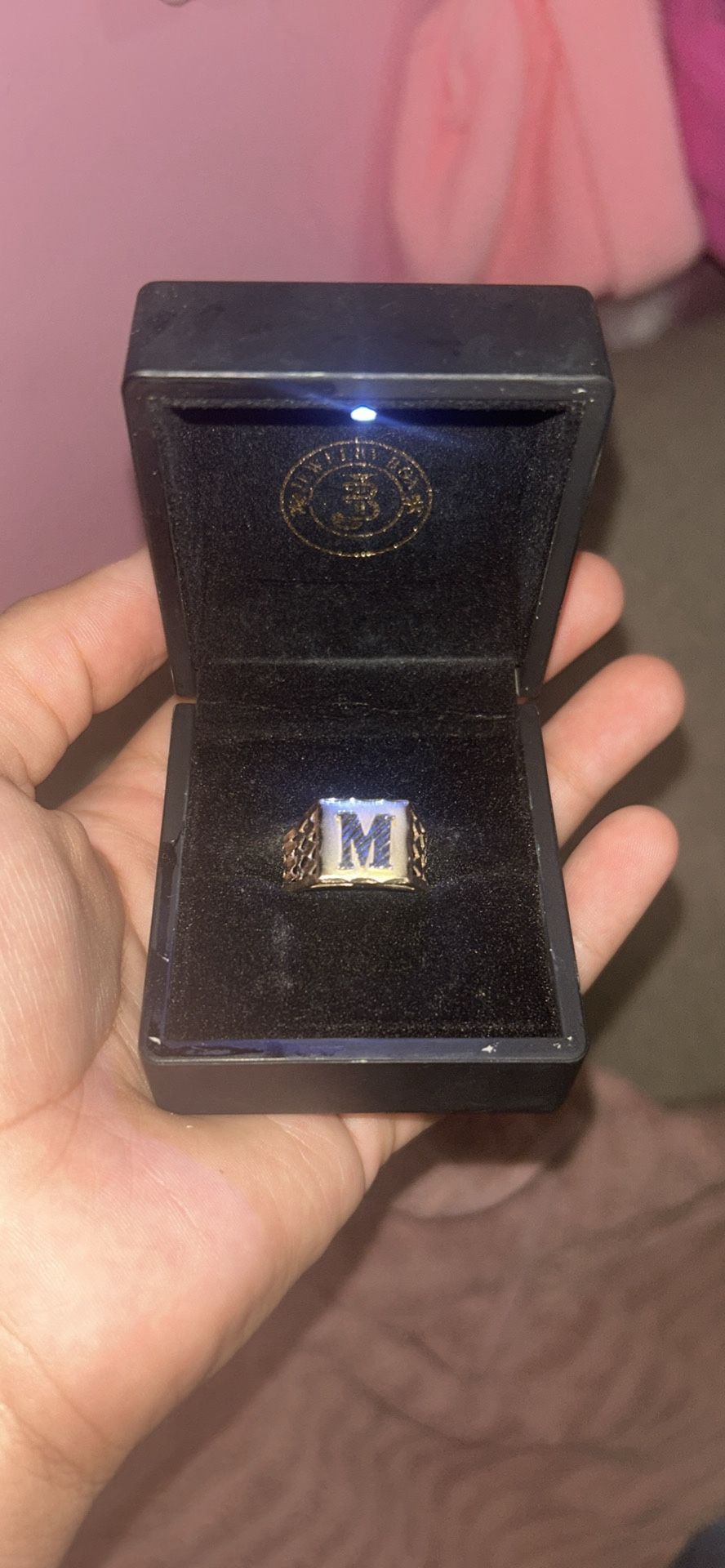 Gold “M” Ring 10K