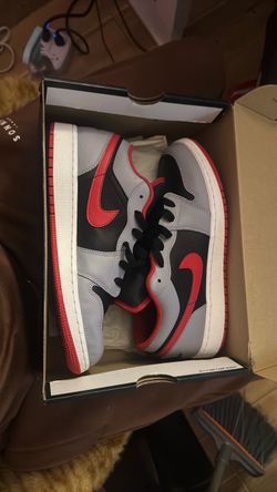 Nike Air Jordan 1 Low Sneakers