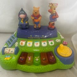 VTech Disney Winnie Pooh Musical Learning Center Pooh Eeyore Tigger RARE WORKS