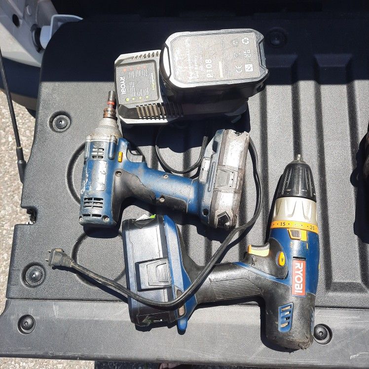 Ryobi 18 Volt Impact Driver And 1/2 Drill/keyless Chuck. With 3 Batteries And Charger.