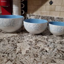 Oven To Table 3 Bowl Set, Cooks Collection.  Like New