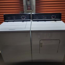 Well Cared For Matching Set!!! Heavy Duty, Large Capacity, (Roper) Whirlpool Washer and Matching Electric Dryer, Must See To Appreciate!!!