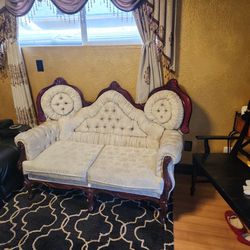 Antic Couch Set