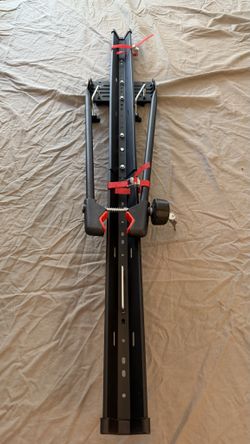 Two Swagman Upright Roof Racks + Cable Lock