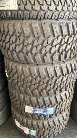 a set of tires brand new Winter tires size 33/12.50R22LT