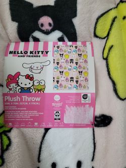 Hello Kitty & Friends Plush Throw