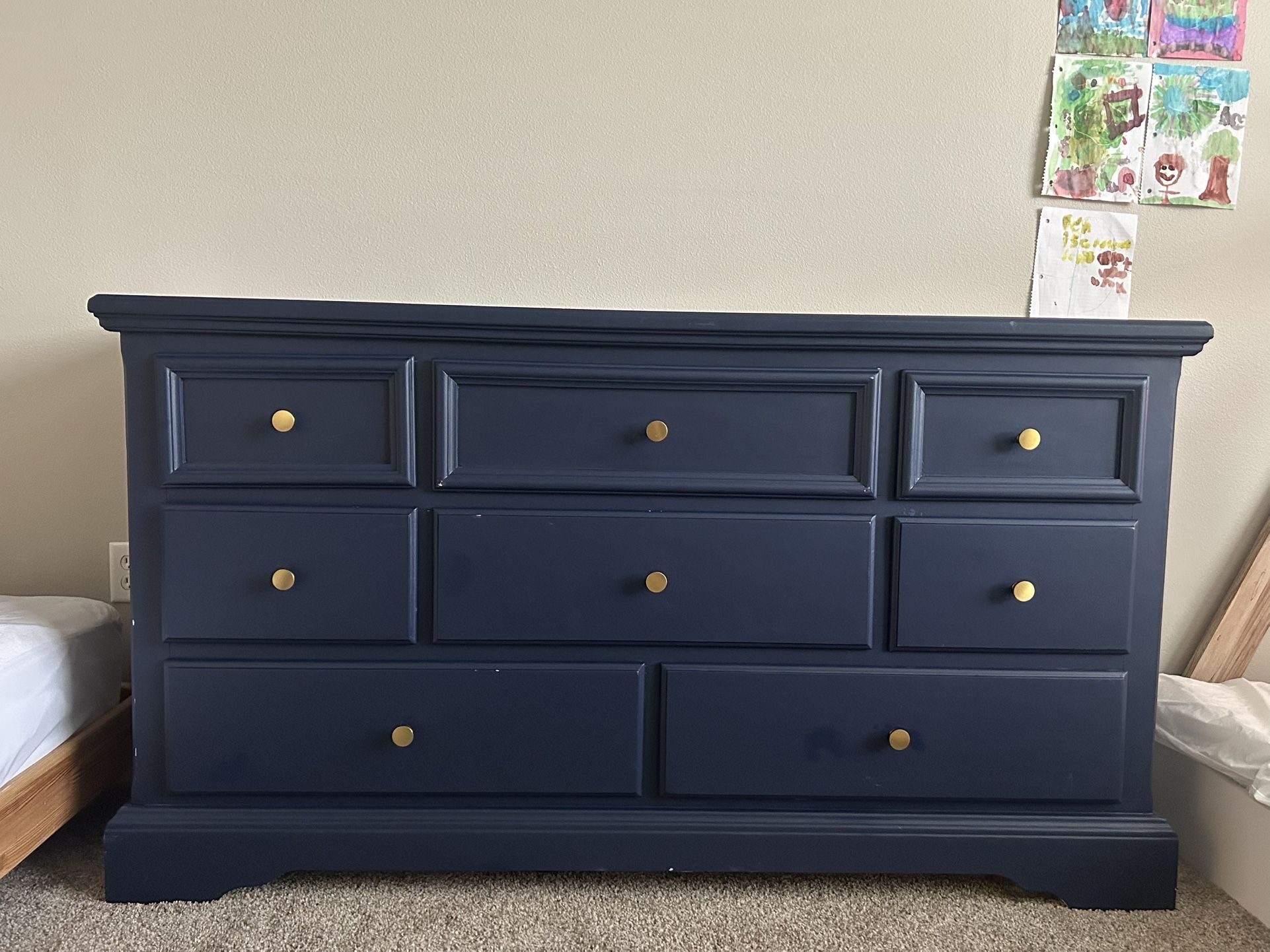 Modern Navy Solid Oak 8-Drawer Dresser