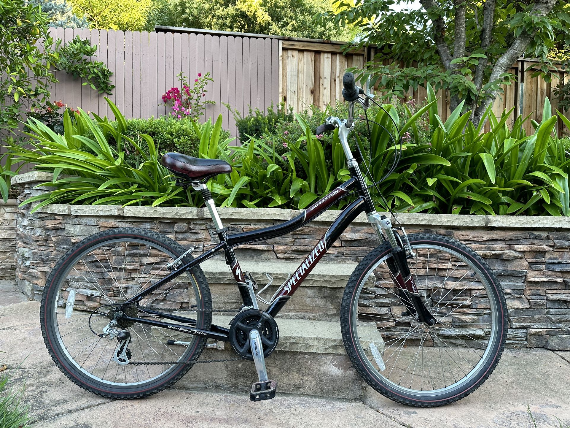 Shimano Gears Specialized Expedition Sport Bike For Sale Bicycle