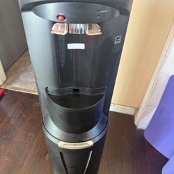 Water Dispenser