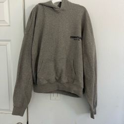 Essential hoodie