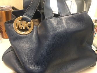 Mk navy purse
