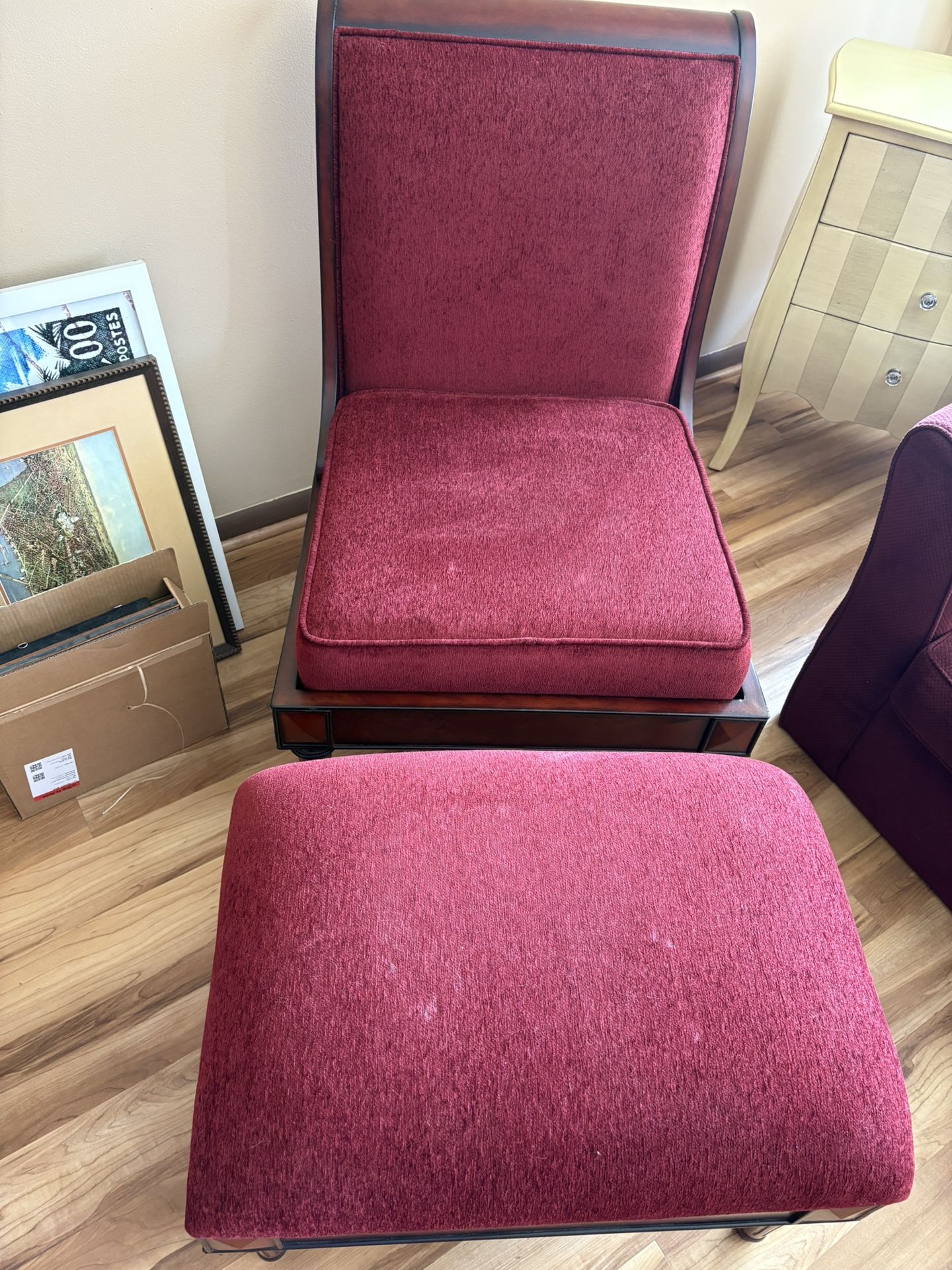 Slipper Chair