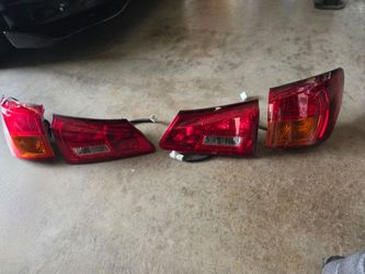 OEM Tail Light Set – 4 Pieces for is250 or is350
