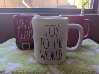 Christmas Rae Dunn Mugs 🎄$5 each