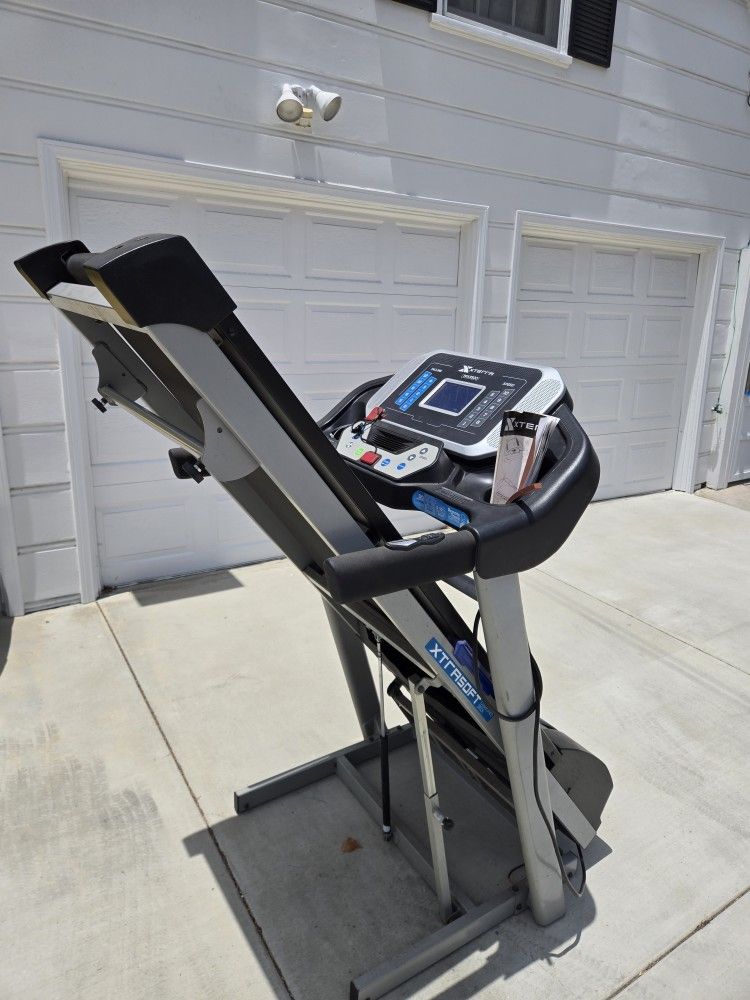 XTerra Treadmill TRX3500