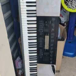 Piano CASIO 