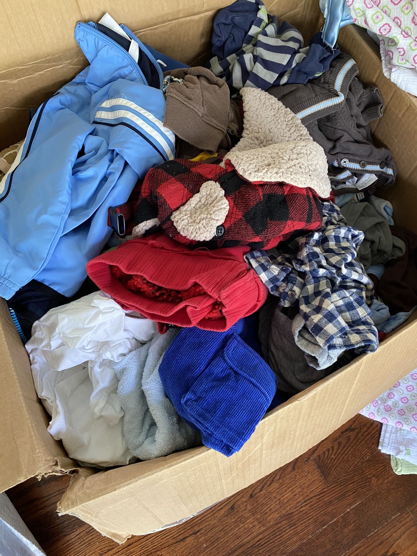 Boys clothing 0-2yrs, bottles etc...