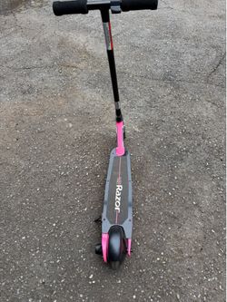 Razor black label electric scooter