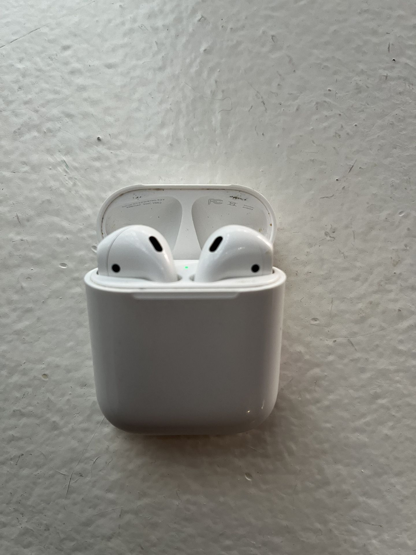 Apple AirPods