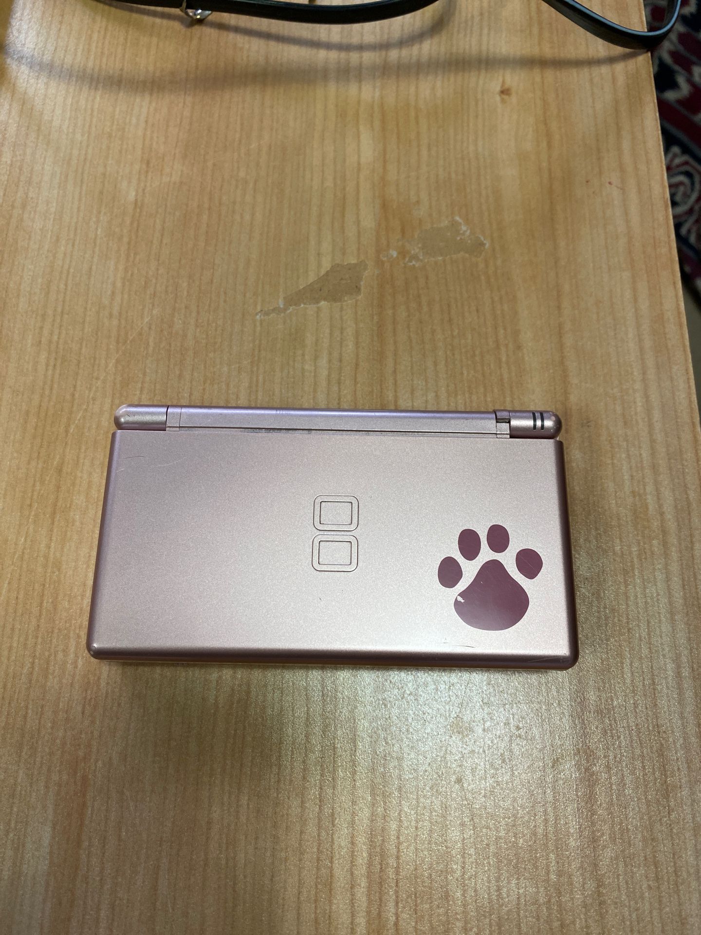 NINTENDO DS LITE NINTENDOGS EDITION WITH UNIQUE PINK METALLIC COLOR AND PAWPRINT