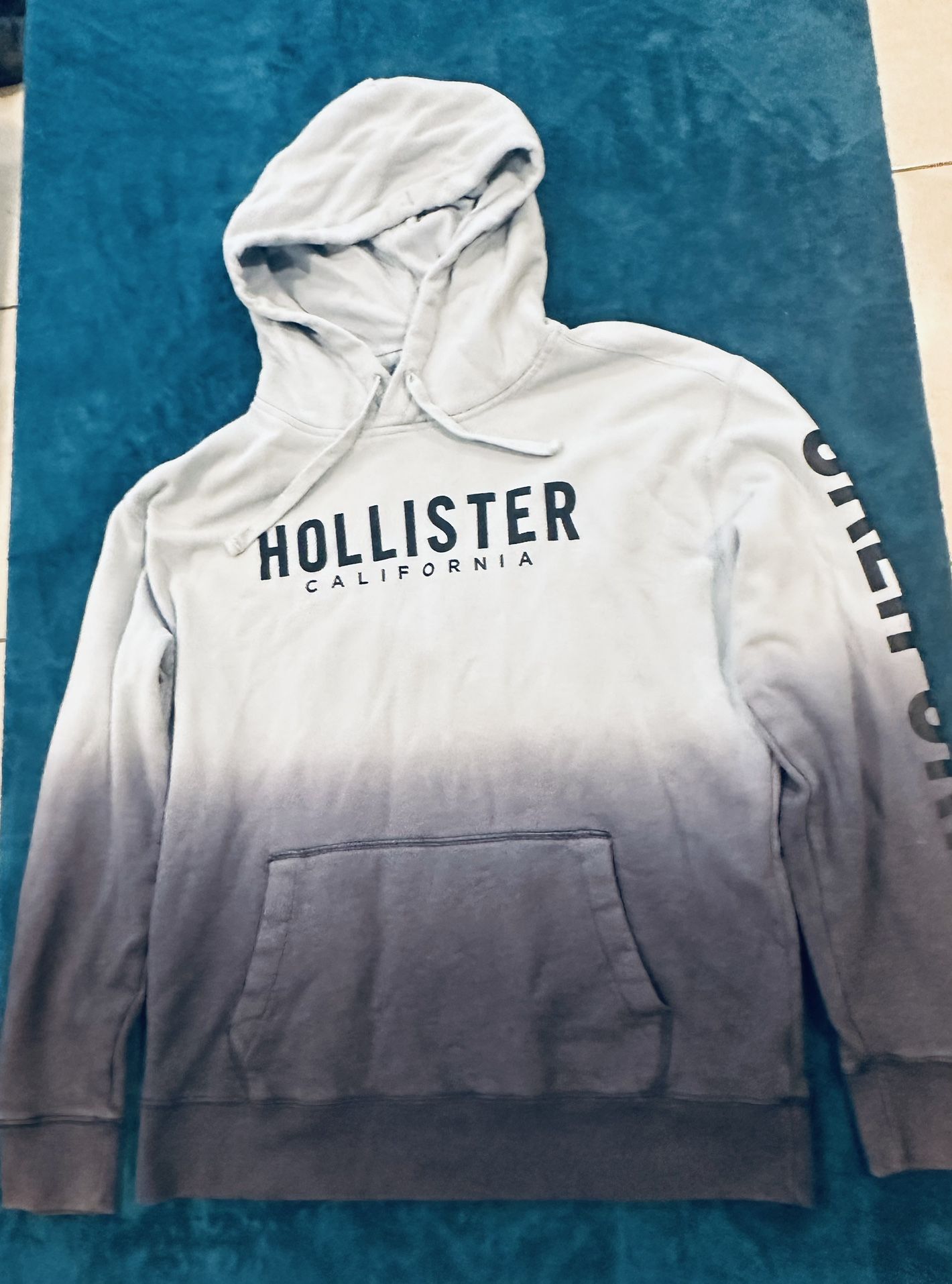 Men’s Hoodie Size L