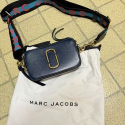 Marc Jacobs 