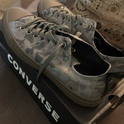 Converse Low
