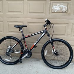 Trek 3500 three series Mountain Bike