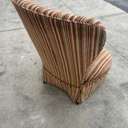 Unique Slipper Chair