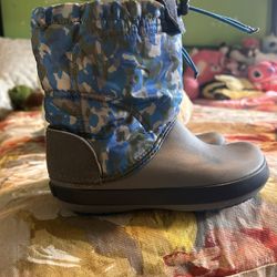 Crocs Boots Size J1 Read Description ⤵️