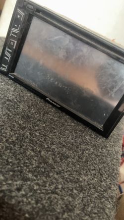 Pioneer touchscreen, Bluetooth CD player single Sony 12 with box and class D Amp