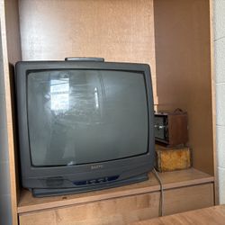 Free 1997 25’ Sanyo Crt Tv