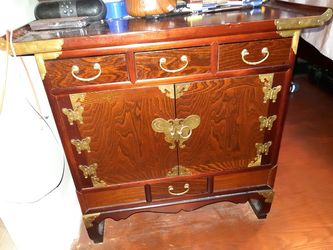 Pair of Asian Nightstand/End Tables