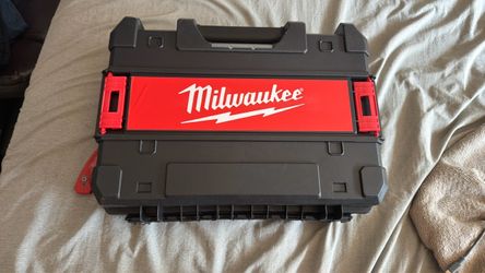 Milwaukee laser level