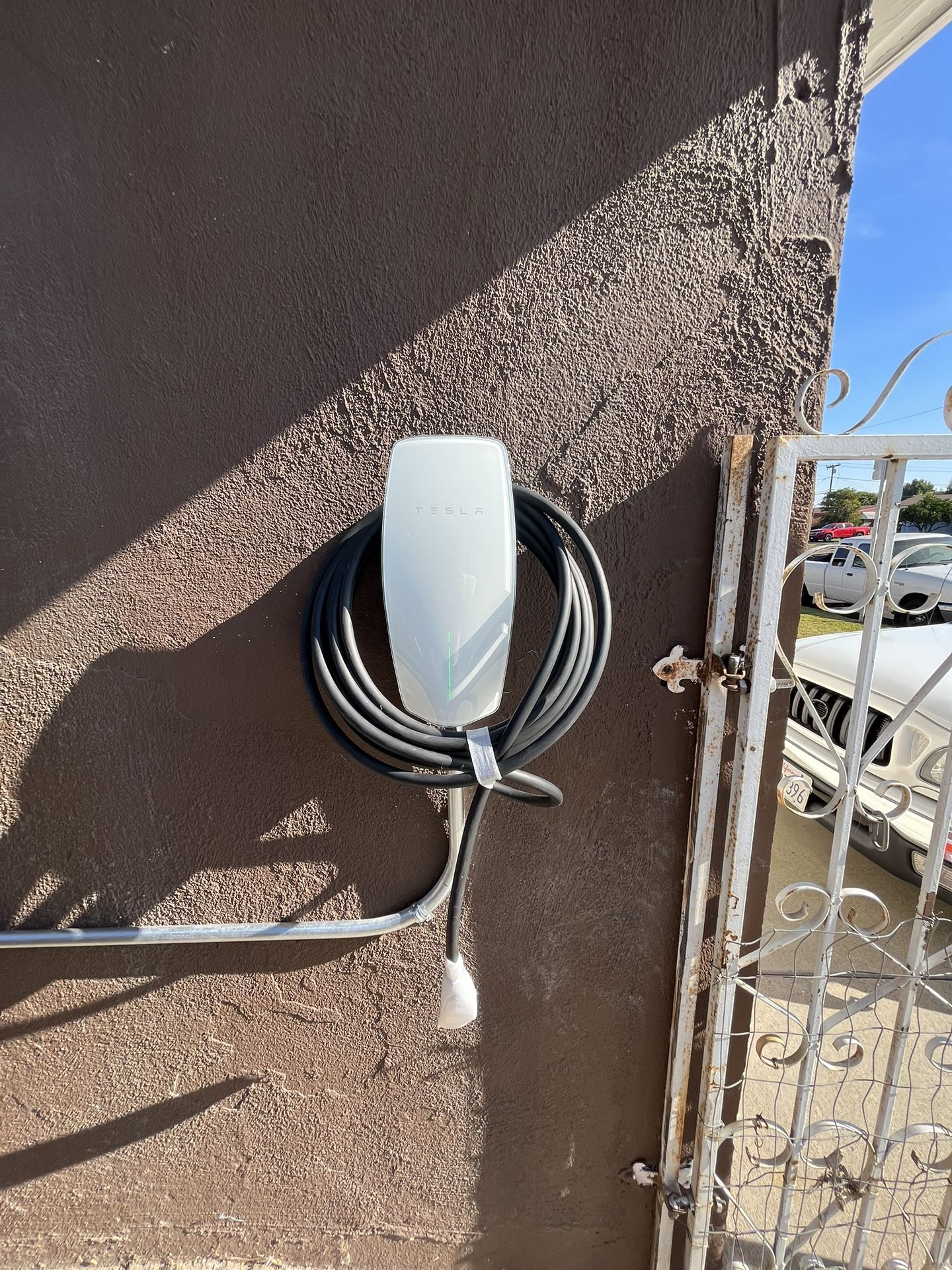 Tesla Charger 