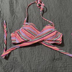 Super Cute Victoria’s Secret Bikini Top $10