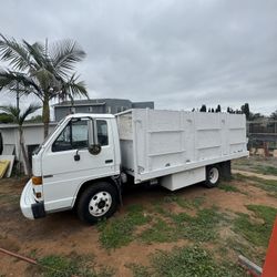 1993 Isuzu NPR