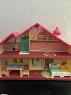 Bluey House With Furniture