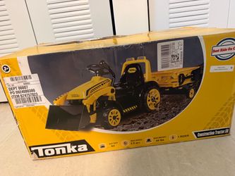 TONKA 6V Kids Remote control Electric Ride On Tractor w/ Trailer – NEW