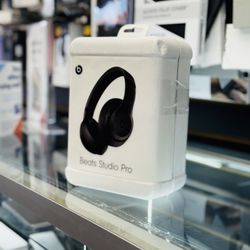 Beats Studio Pro 