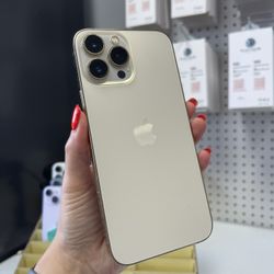 iPhone 13 Pro Max Unlocked Gold Color Like New Comes With AirPods For Free! 