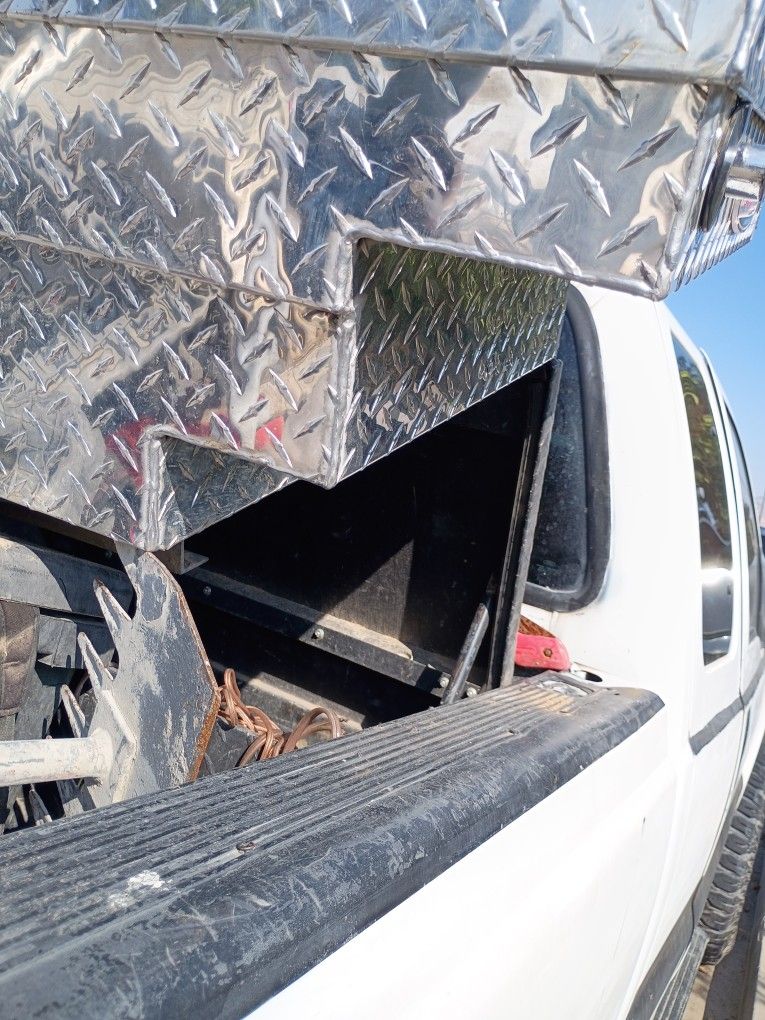 Truck Tool Box