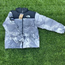 NWT L Supreme x The North Face “The Plague” Winter Heavy Puffer Coat Jacket