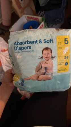 FREE SIZE 5 DIAPERS